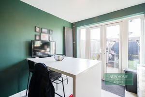 Photo 11- click for photo gallery